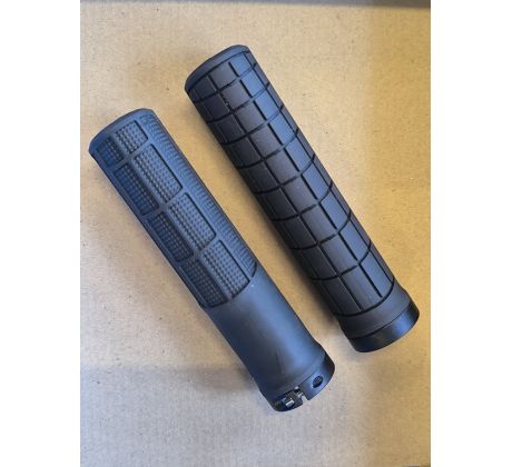 Rukoväte 135mm Gunmo, objímka - bez loga